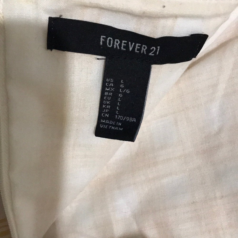 Forever 21 👗 - Picture 6 of 8